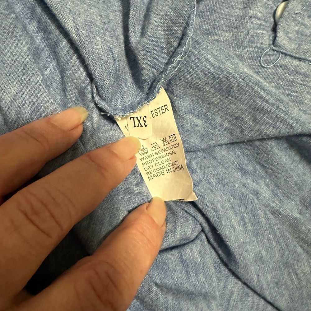 Blue 3XL top